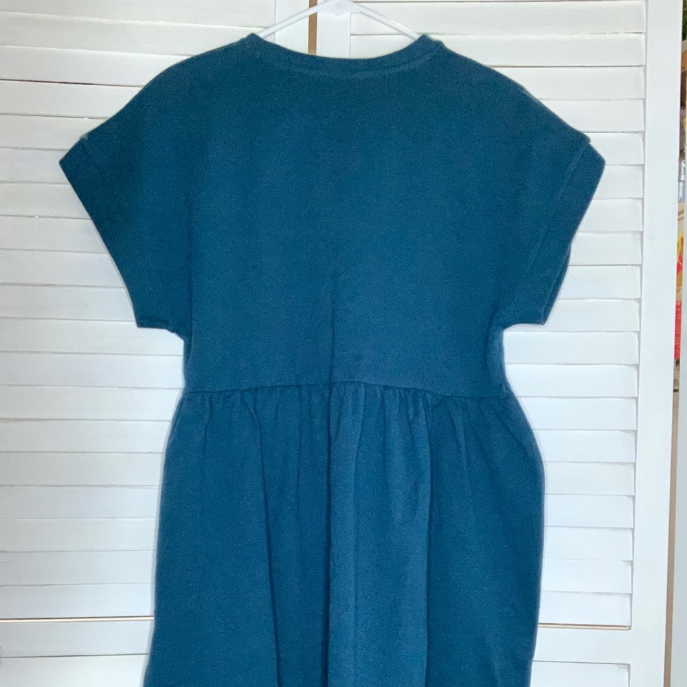 Dress - Picture 4 of 4